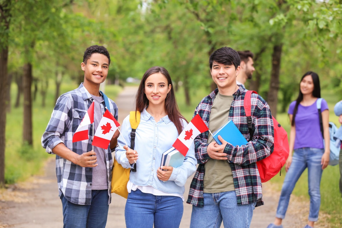 Fast Uptick In Canada Population Fuelled By International Students and Immigration